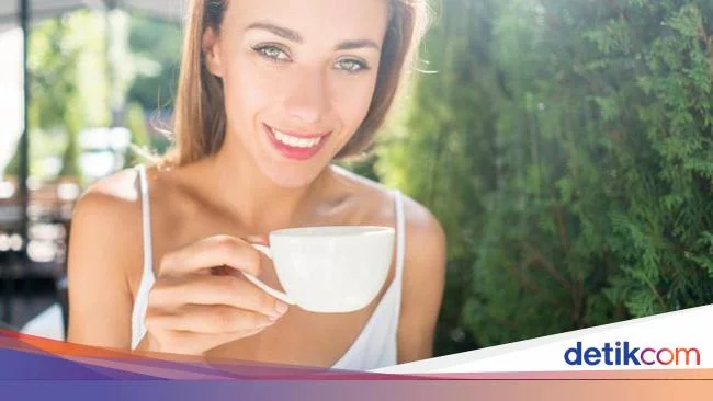 Apa Benar Minum Kopi Bisa Bikin Payudara Mengecil? Ini Faktanya!