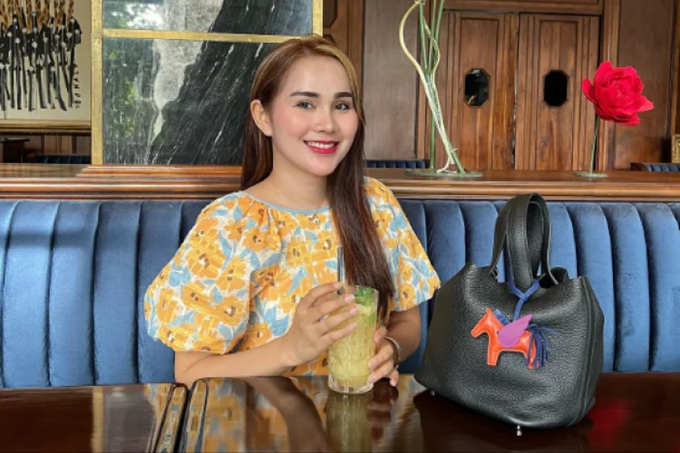 Biodata Profil Isa Zega yang Dituding Jadi 'Mami Simpanan' Rizky Billar: Instagram, Karir, Nama Asli