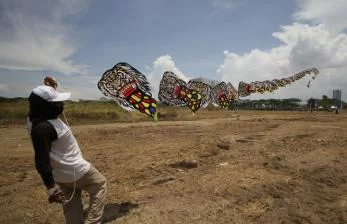 In Picture: Festival Layang-Layang Internasional di Surabaya