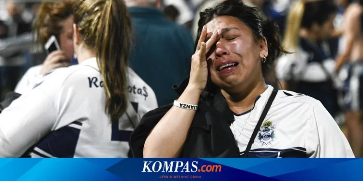 Terulang Lagi, Suporter Sepak Bola Jadi Korban Usai Penggunaan Gas Air Mata oleh Polisi di Laga Argentina