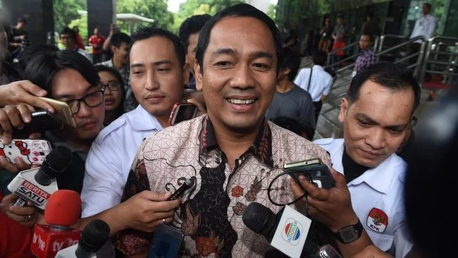 Jokowi Lantik Hendrar Prihadi Jadi Kepala LKPP di Istana Hari Ini