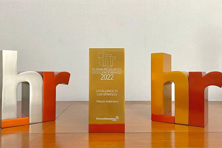 CSR Telkom Raih Penghargaan Internasional Golden Award