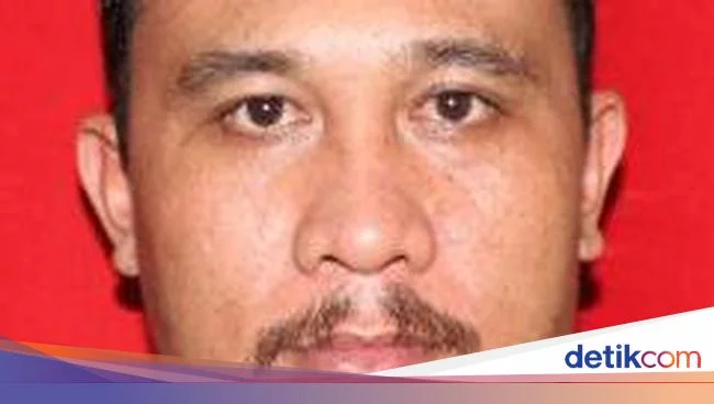Profil Kapolsek Kalibaru Penjual Sabu dari Irjen Teddy Minahasa ke Pengedar