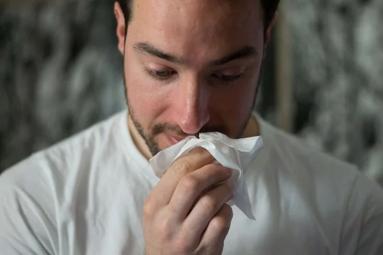8 Cara Mencegah Flu dan Pilek di Musim Hujan, Nomor 8 Wajib Dihindari