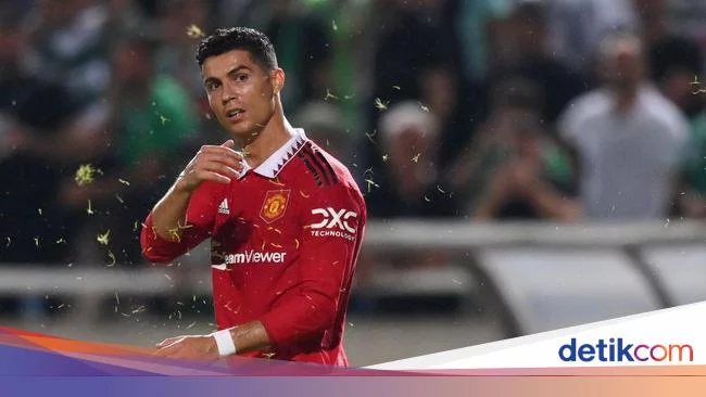 Evra: Setop Bahas Ronaldo!