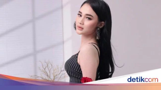 Perjalanan Karier Arlida Putri Jadi Pedangdut Viral dan 4 Fakta Menarik