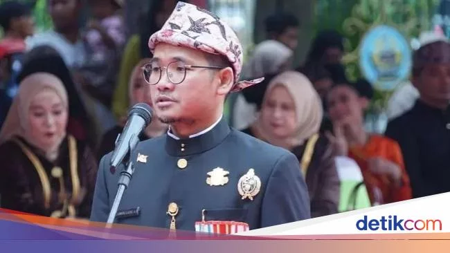 Profil Bupati Bangkalan Abdul Latif yang Kini Jadi Tersangka KPK
