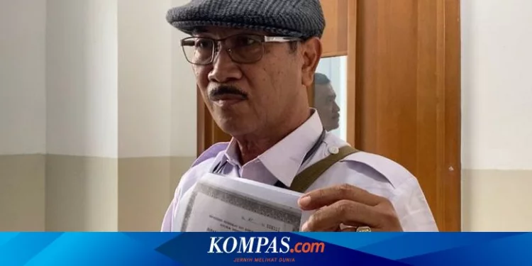 Bambang Tri Mulyono yang Akhirnya Putuskan Cabut Gugatan Ijazah Jokowi Usai Jadi Tersangka...... Halaman all