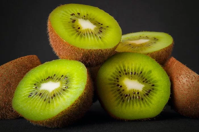 Rajin Konsumsi Kiwi dan 3 Buah Kaya Serat Buat Cegah Sembelit (Part 1) - Semua Halaman
