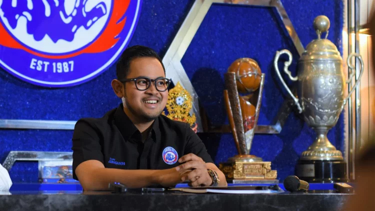 Pengunduran Diri Juragan 99 dari Arema Dinilai Jadi Warning bagi Pengelola Klub Sepak Bola di Indonesia