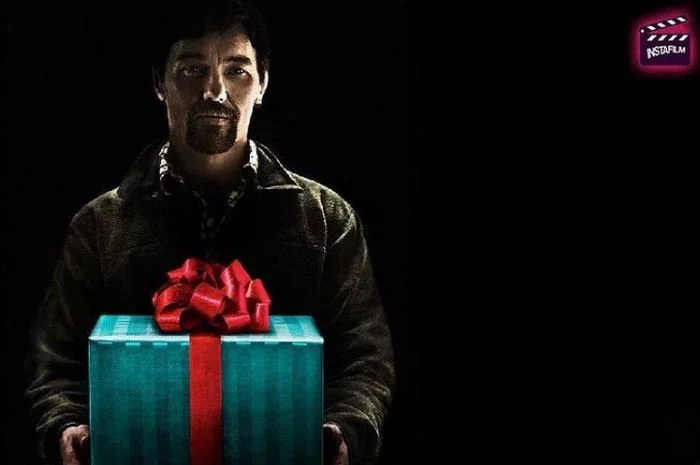 Sinopsis Film The Gift (2015), Ketika Teman Lama Bisa Jadi Sosok Misterius yang Menebar Teror