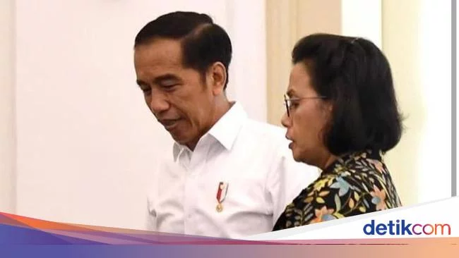 Perintah Jokowi Cukai Rokok Langsung Naik 2 Tahun, Biar 2024 Nggak Gaduh