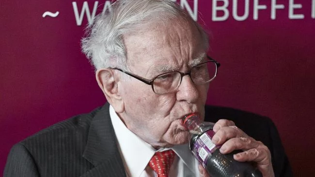 Warren Buffet Makin Kaya, Berkshire Hathaway Cetak Laba