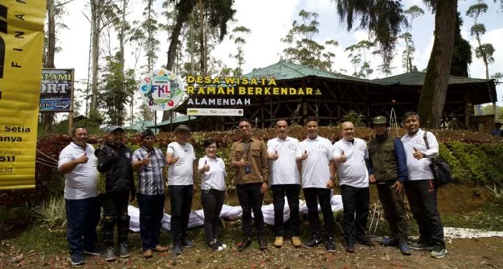 Desa Alamendah Bandung Raih Predikat Desa Wisata Ramah Berkendara