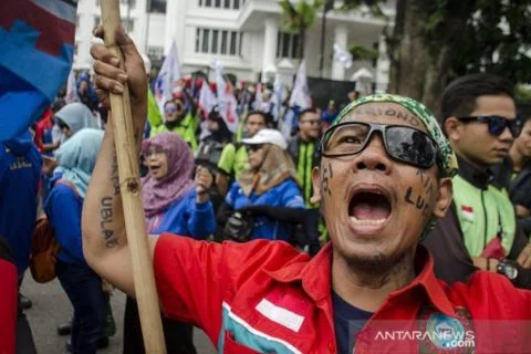 Jawa Barat gandeng organisasi buruh internasional terkait jaminan buruh - ANTARA News Jawa Barat