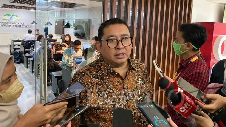 Bertemu Jokowi di Kamboja, Fadli Zon: Terima Kasih Dukungan untuk Pak Prabowo