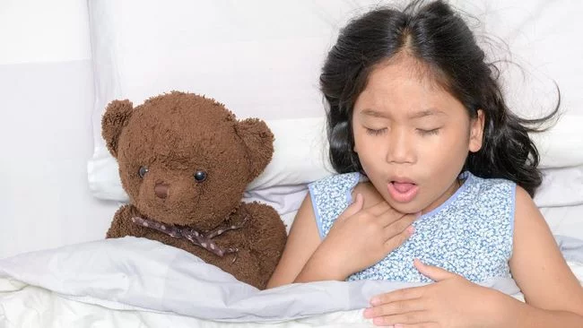 Gampang Menular, Orang Tua Jangan Lalai Waspadai Pneumonia Anak