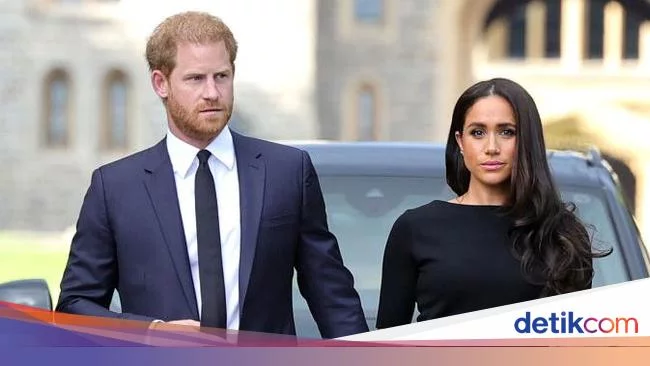 Hubungan Pangeran Harry-Meghan Markle Diramalkan Berakhir Penuh Air Mata