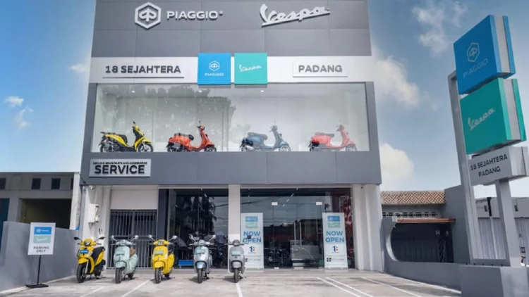 Piaggio Indonesia Resmi Menghadirkan Motoplex 2 Brand di Padang