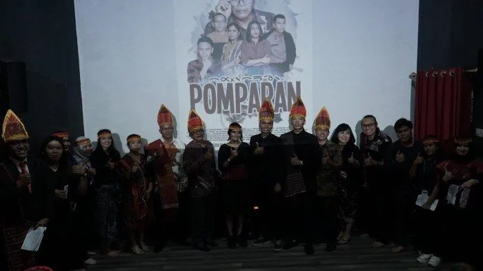 Sinopsis Film Pomparan, Bercerita Tentang Ulos Pahompu Panggoaran - Tribun-medan.com