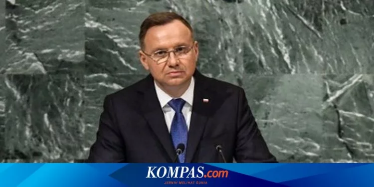 Presiden Polandia: Belum Ada Bukti Jelas Siapa yang Tembakkan Rudal