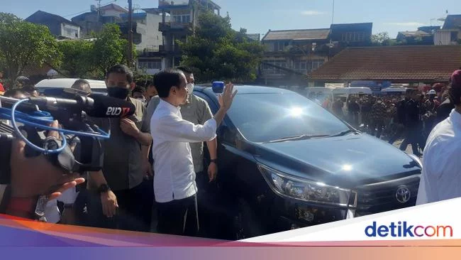 Sehari Setelah KTT G20 Bali, Jokowi Kunjungi Pasar Badung Bali