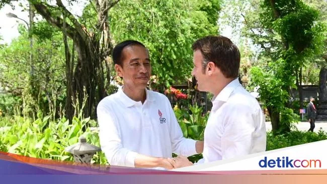 Macron: Terima Kasih Jokowi Atas Kerja Kerasnya di G20