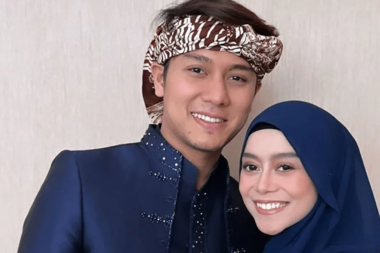 Lesti Kejora dan Rizky Billar jadi sorotan saat hadiri acara pernikahan, netizen: Kurus banget Lesti