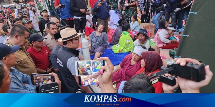 Evakuasi Korban Gempa M 5,6 di Cianjur Dilanjutkan, Ridwan Kamil Kerahkan Helikopter BNPB