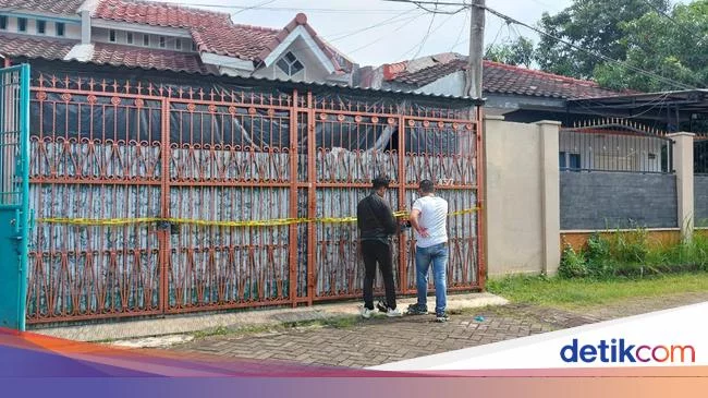 7 Fakta Chat Satu Arah Penuh Emosi Negatif di HP Keluarga Kalideres