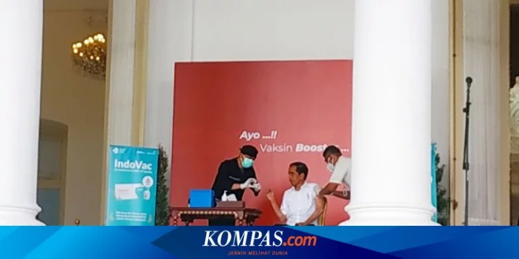 Jokowi Disuntik Booster Dosis Kedua, Pakai Vaksin Indovac