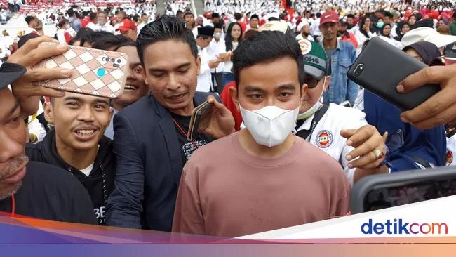 Cerita Gibran ke Acara Relawan Jokowi di GBK: Saya Nyasar