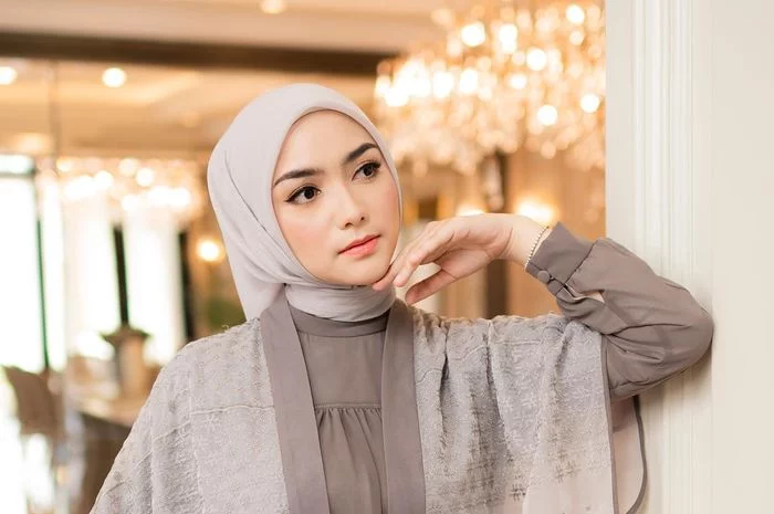 Padahal Udah Tampil Cantik dan Syar'i, Tampilan Citra Kirana Disebut Ada yang Berbeda Hingga Dibilang Mirip Zaskia Gotik