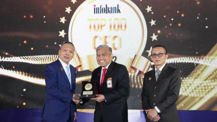 Dirut Bank Kalsel Dipilih sebagai Top 100  CEO Pada Infobank Award 2022
