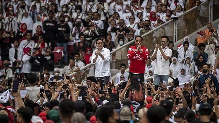 Dinas LH DKI Berhasil Kumpulkan 31 Ton Sampah dari Acara Relawan Jokowi di GBK