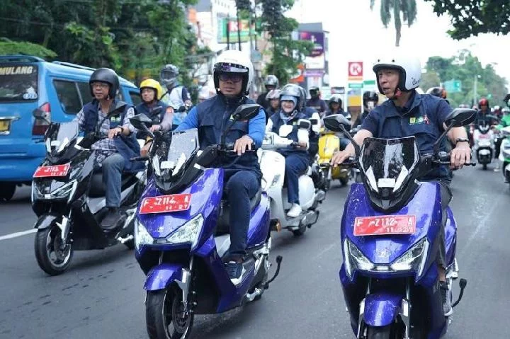 Harga Mobil Listrik Wali Kota Bogor Bima Arya