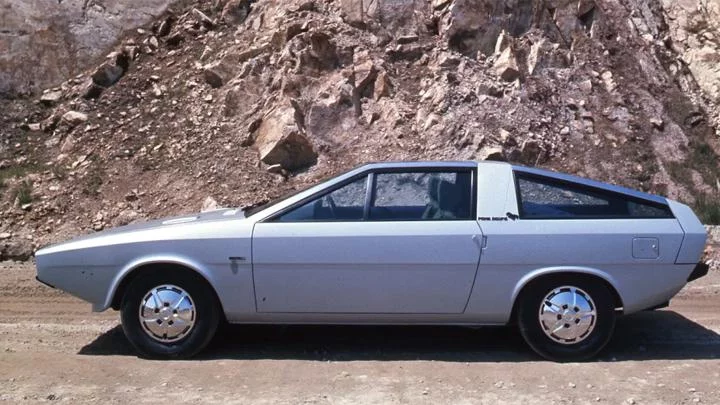 Hyundai Hidupkan Lagi Mobil Konsep Pony Coupe 1974, Gandeng Desainer Italia