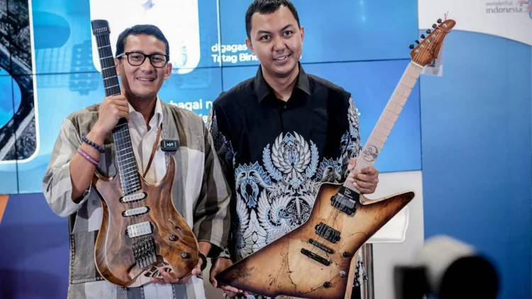 Menparekraf Apresiasi Luna Guitarworks Promosikan Gitar Asli Indonesia ke Internasional