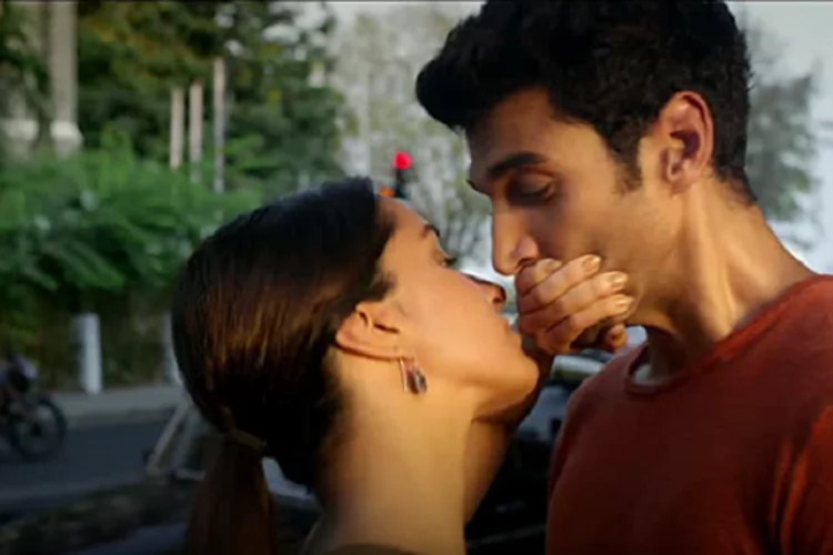 Sinopsis Film OK JAANU di ANTV: Berjumpa di Mumbai, Sepasang Kekasih Berpisah Karena Karier