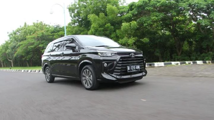 Toyota Avanza dan Innova Jadi Incaran di Pasar Mobil Bekas