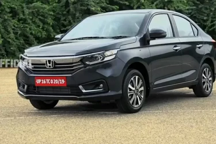 Honda Amaze, Kembaran Brio versi Sedan Siap Menggoda Pecinta Otomotif