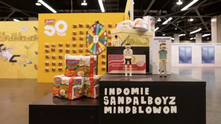 Tampilkan Produk Sandal Kolaboramie Indomie, Sandalboyz dan Tahilalats Ikuti Ajang Internasional DesignerCon di US