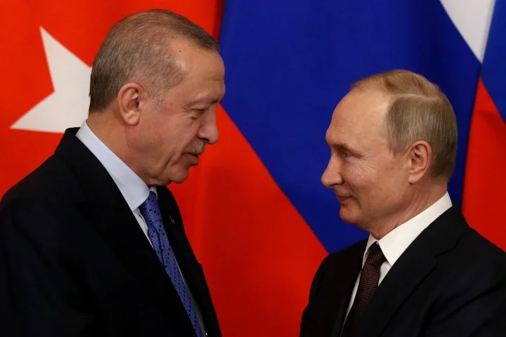 Kabar Internasional: Erdogan dan Putin Bahas Koridor Pengiriman Biji-bijian 