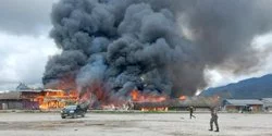 5 Orang Terluka dalam Kerusuhan di Deiyai Papua, 50 Kios dan 9 Motor Dibakar
