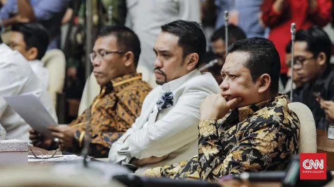 Masinton Respons Bamsoet soal Jokowi: Bisa Berujung Seperti Soeharto