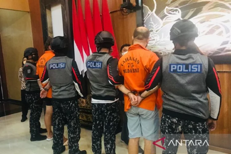 Polisi Tangkap Buronan Internasional yang Masuk ke Indonesia 2019 Lalu