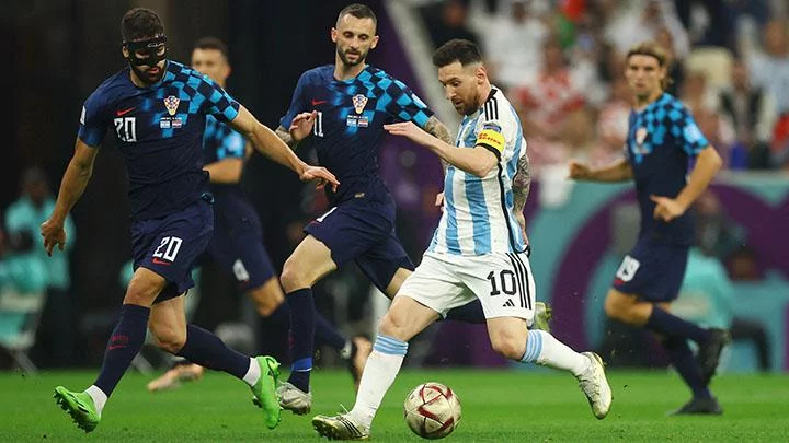 Argentina Tekuk Kroasia, Lihat Koleksi Mobil Mewah Messi