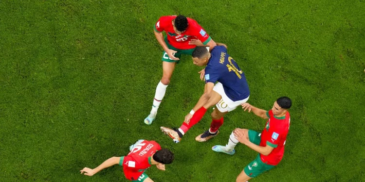 Momen-momen Menarik Prancis vs Maroko di Piala Dunia 2022: Gol Kilat Muani, Nutmeg Mbappe