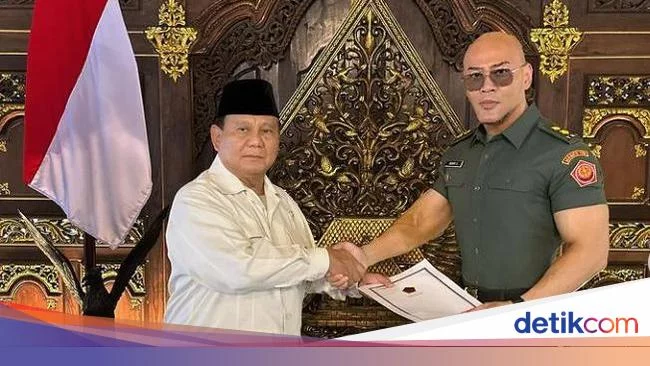 Deddy Corbuzier Tetap Letkol Tituler tapi Tunjangan Tak Diambil