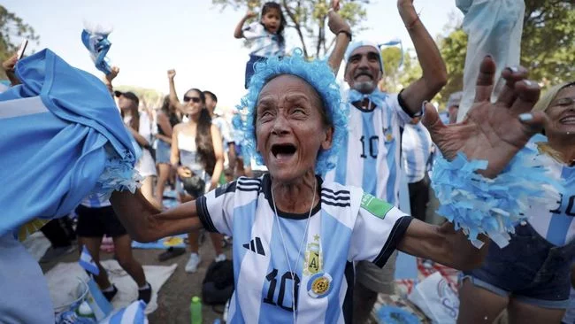Argentina Pesta Piala Dunia saat Krisis sampai Iran Tahan Aktris Oscar